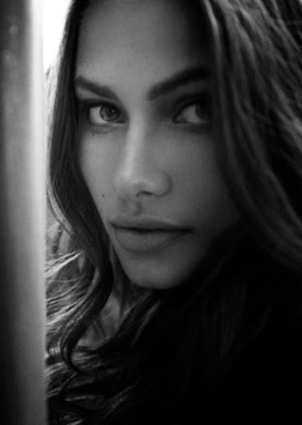 Yara Khmidan photo