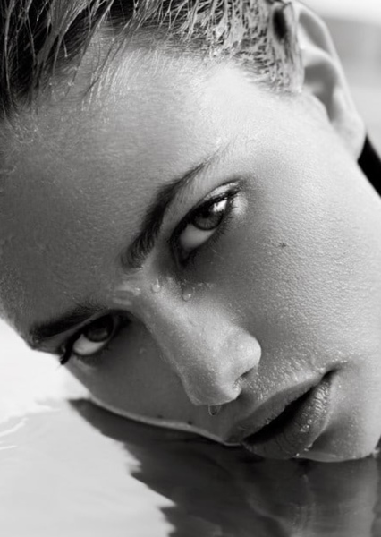 Yara Khmidan photo
