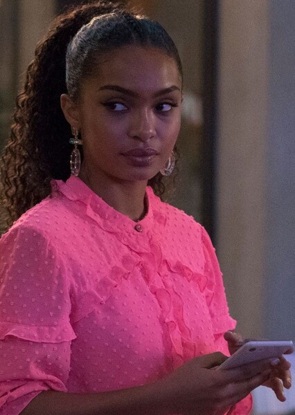 Yara Shahidi photo