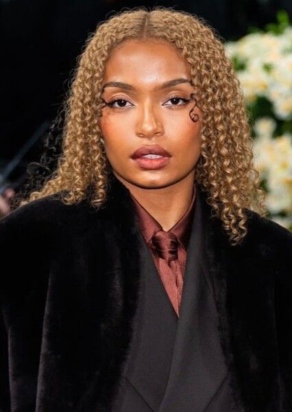 Yara Shahidi photo