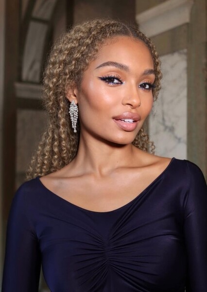 Yara Shahidi photo