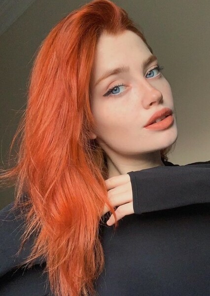 Yaren Ebru Kalan photo