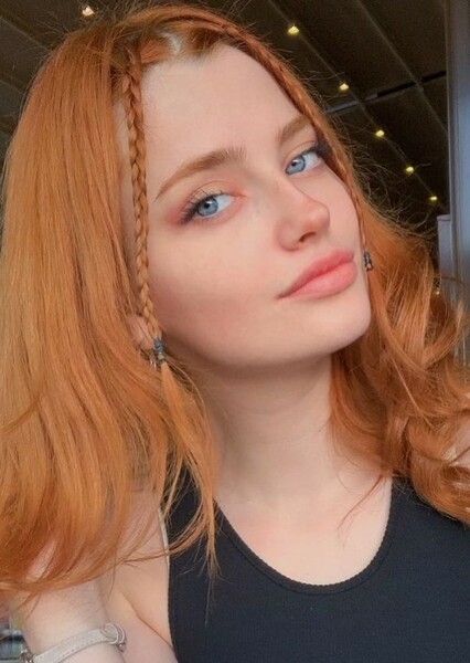 Yaren Ebru Kalan photo