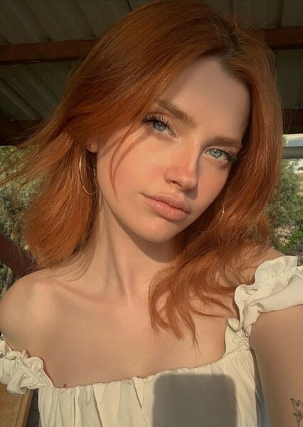 Yaren Ebru Kalan photo