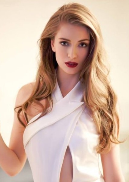 Yasemin Kay Allen photo