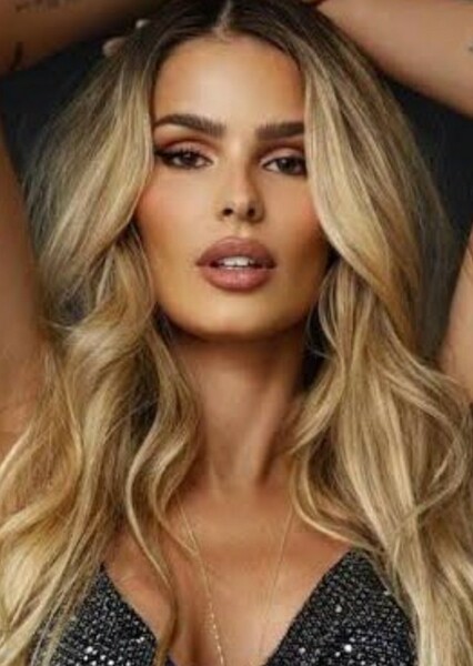 Yasmin Brunet photo