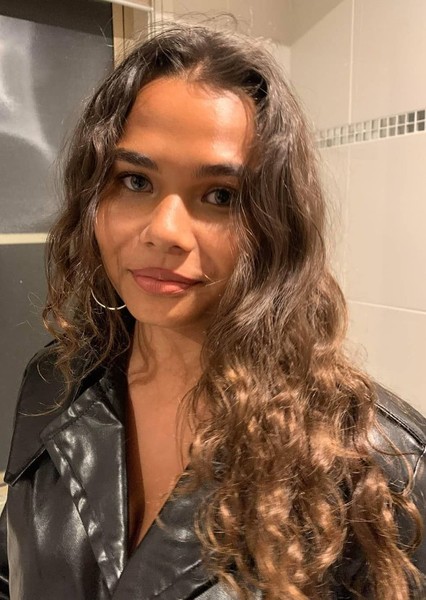 Yasmin Honeychurch photo