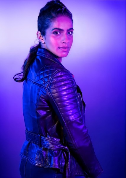 Yasmin Khan photo