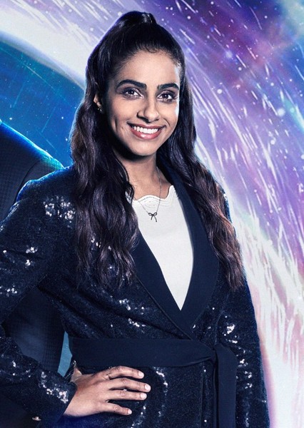 Yasmin Khan photo