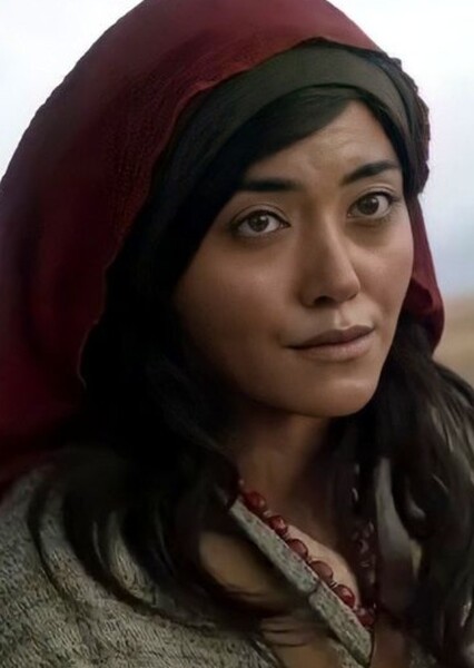 Yasmine Al-Bustami photo