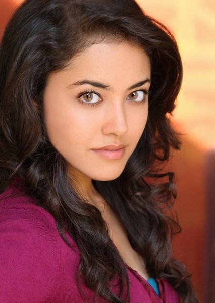Yasmine Al Massri photo
