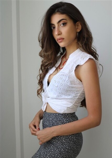 Yasmine Bouabid photo
