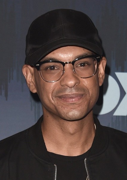 Yassir Lester photo