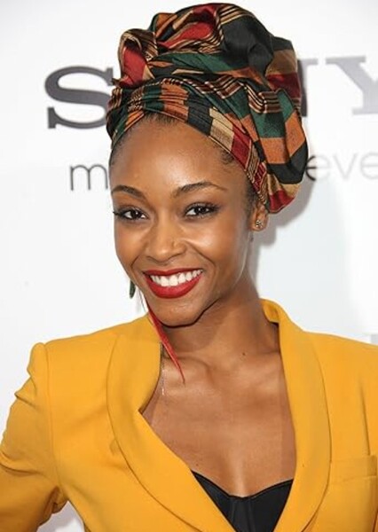 Yaya DaCosta photo