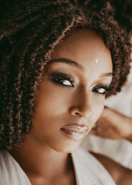 Yaya DaCosta