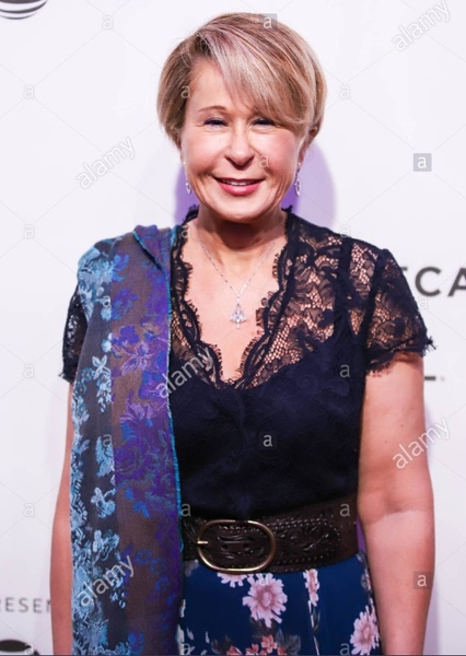 Yeardley Smith photo