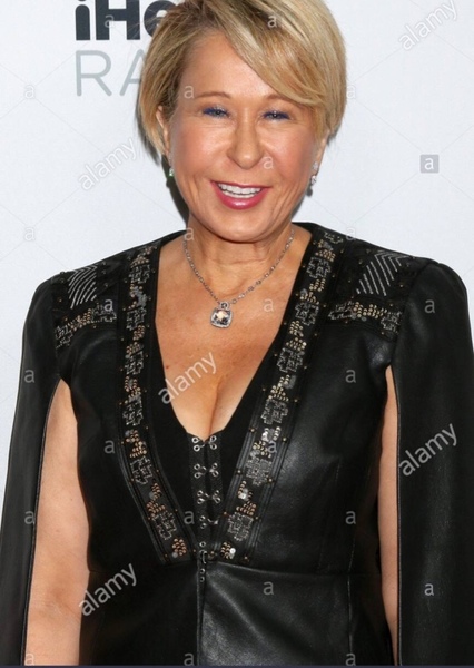 Yeardley Smith photo