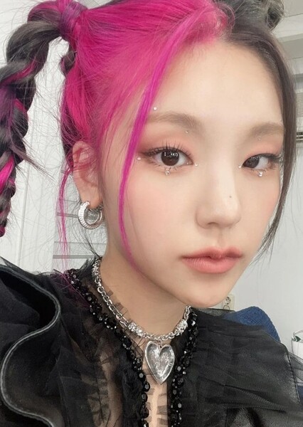 Yeji photo