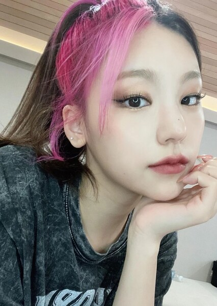 Yeji photo