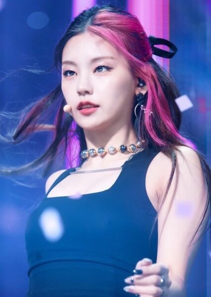 Yeji photo