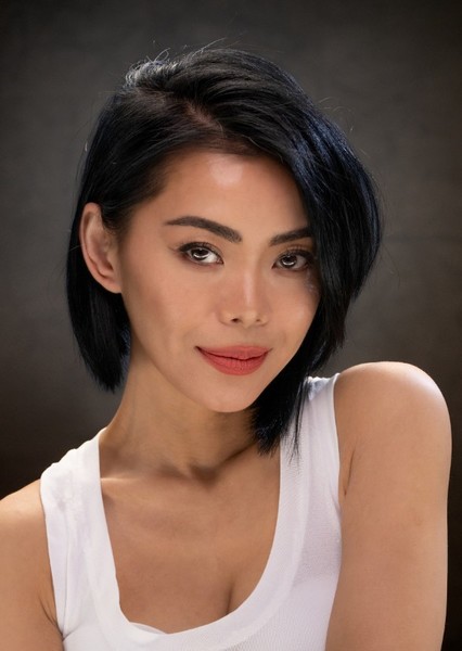 Yennis Cheung photo