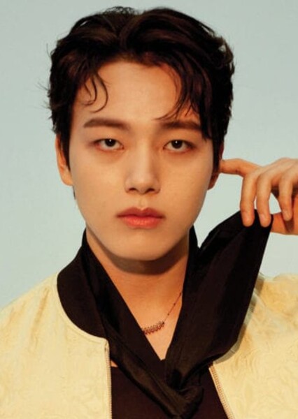 Yeo Jin-goo photo