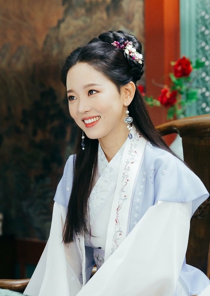Yeon Hwa photo
