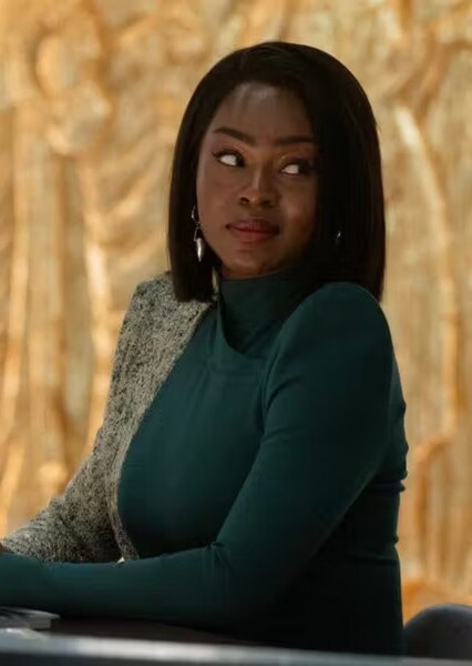 Yetide Badaki photo