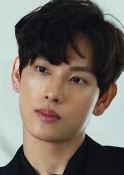 Yim Si-wan photo