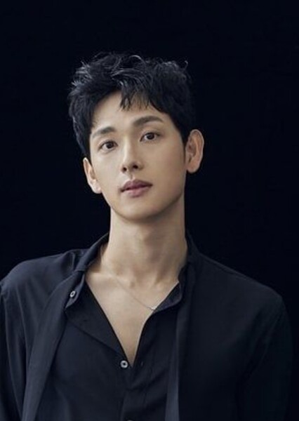 Yim Si-wan photo