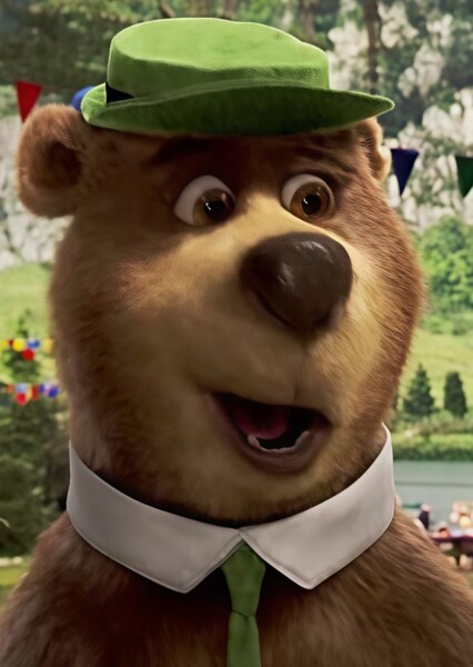 Yogi Bear (Dan Aykroyd) photo
