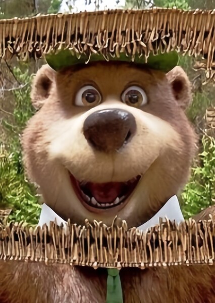 Yogi Bear (Dan Aykroyd) photo