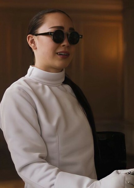 Yoko Tanaka (Wednesday) photo