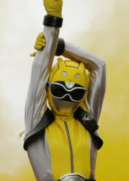 Yoko Usami/Yellow Rabbit photo