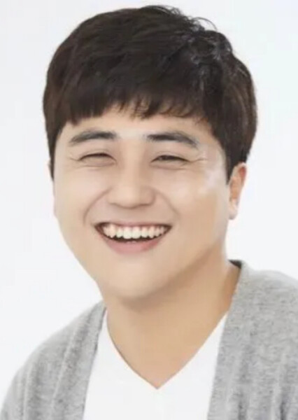 Yong Kim (Voice Actor)