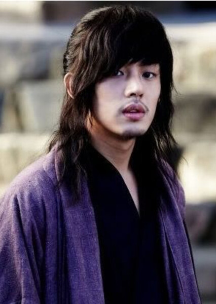 Yoo Ah-in