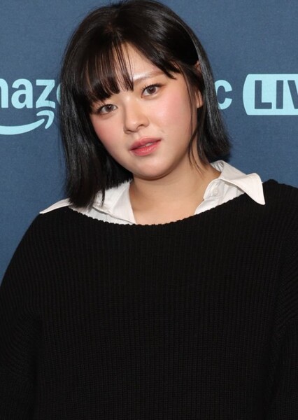 JEONGYEON photo