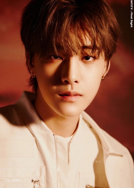 Yoo Yong-ha photo