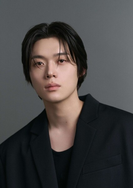 Yoon Do-gun photo