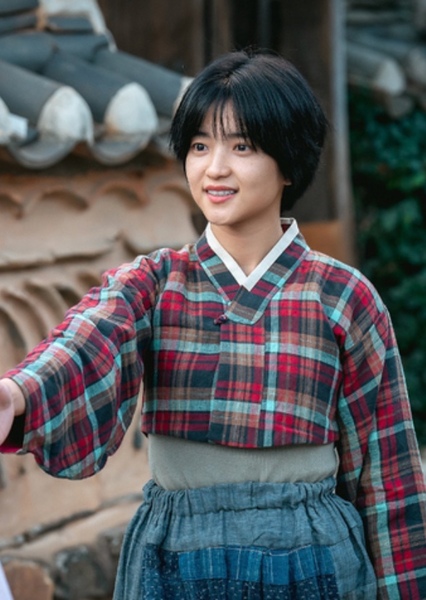 Yoon Jeong-nyeon photo