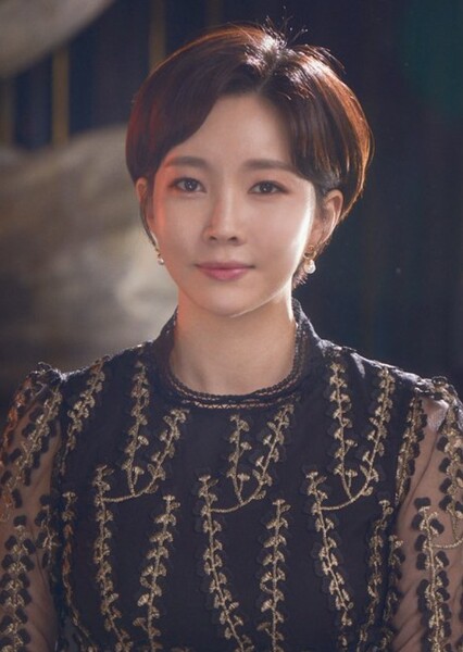 Yoon Joo-hee photo