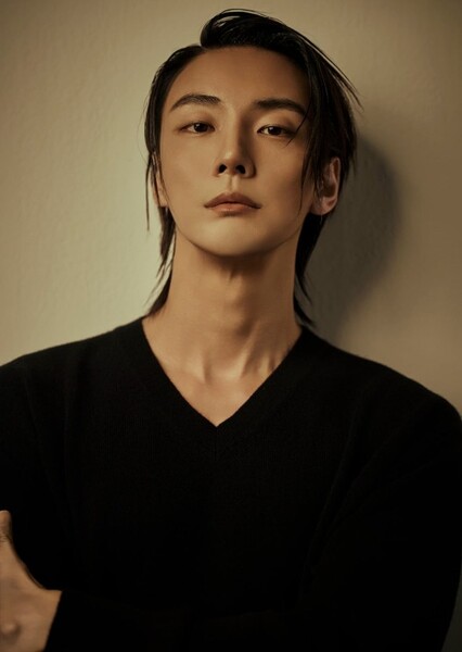 Yoon Shi-yoon photo