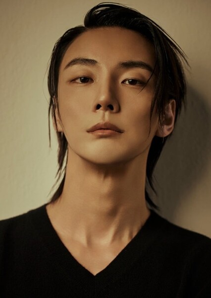 Yoon Shi-yoon photo
