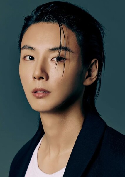 Yoon Shi-yoon photo