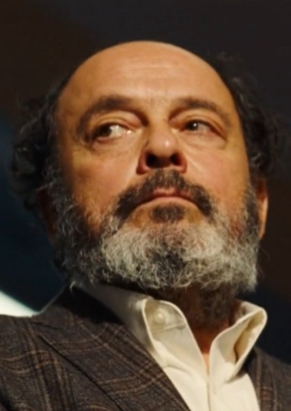 Yorgos Stefanakos photo