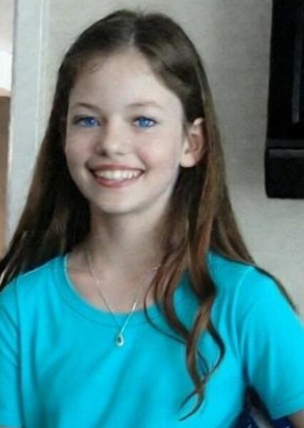 Young Emma Reese photo