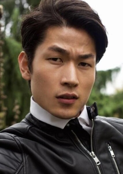 Youngtax Lee