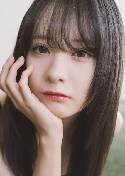 Yui Yokoyama photo