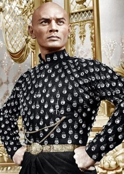 Yul Brynner photo