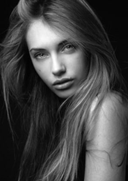 Yulia Rose photo